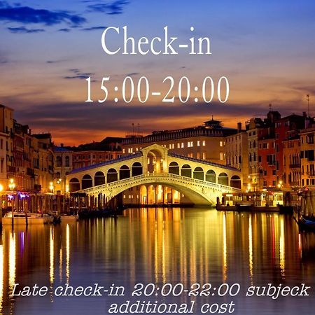 Venetian Mood Appartamento Bianco Exteriör bild